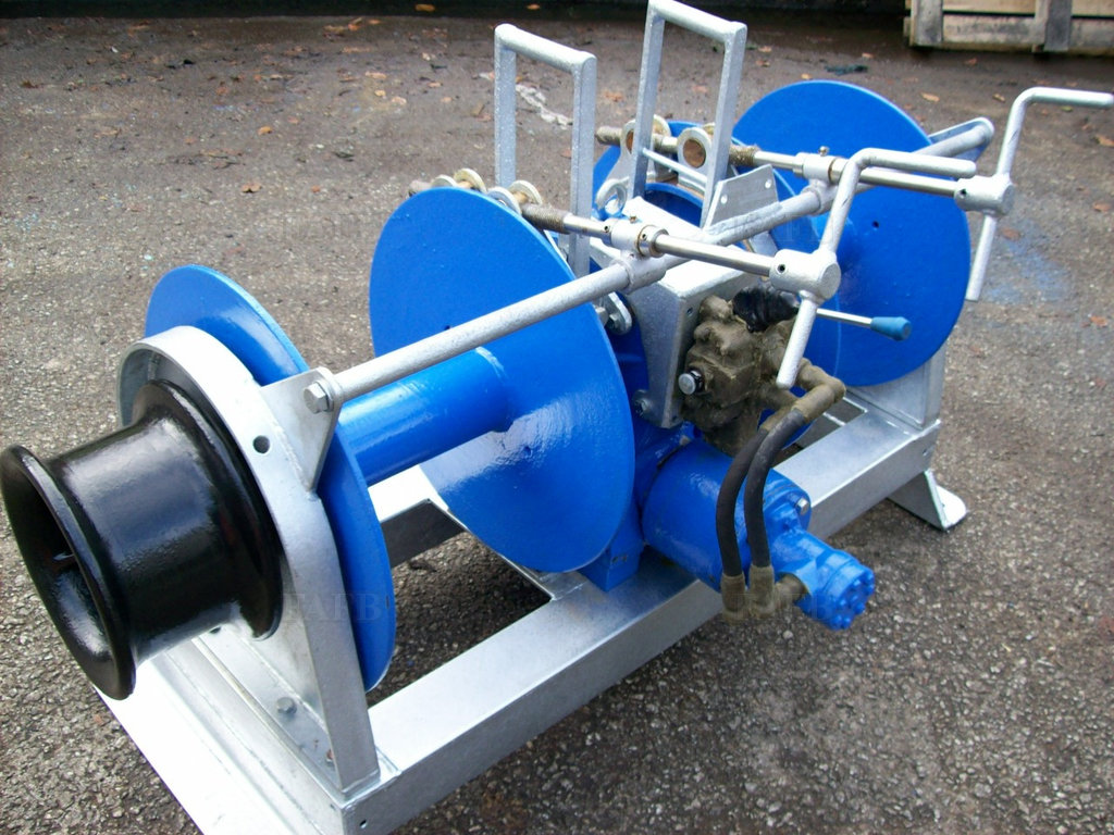 SPENCER CARTER  WORLD FAMOUS WINCH EQUIPMENT. BRITISH MADE.