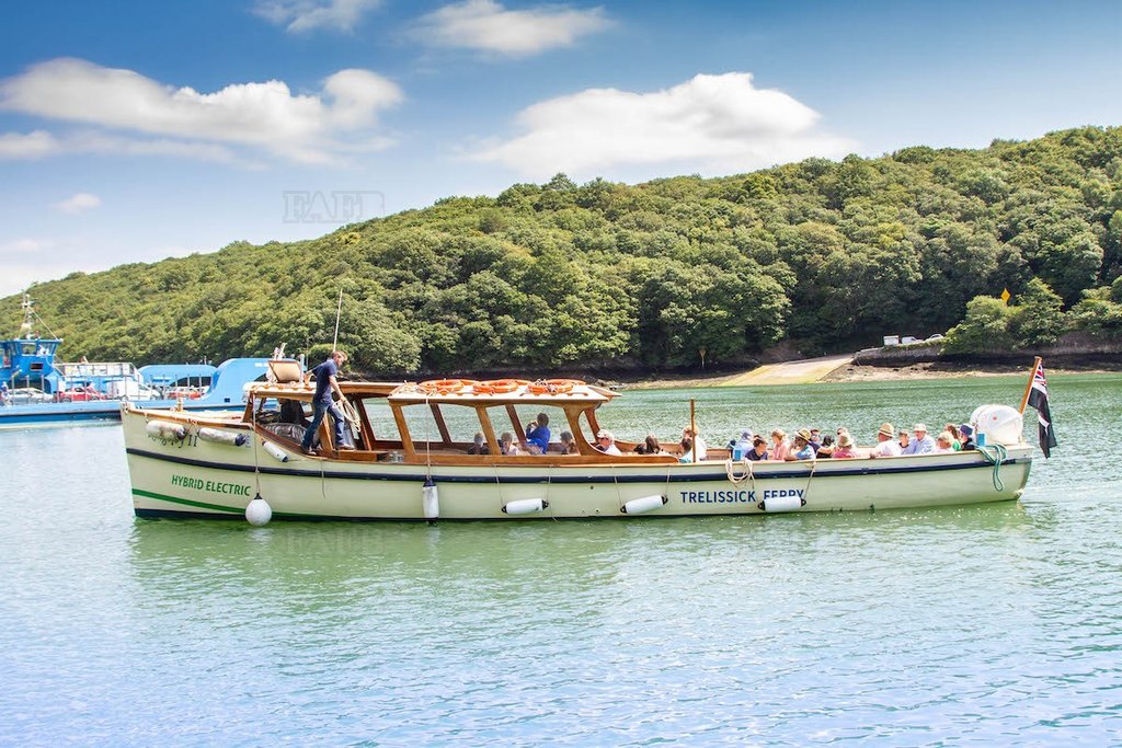 Percy Mitchell Passenger boat / Ferry